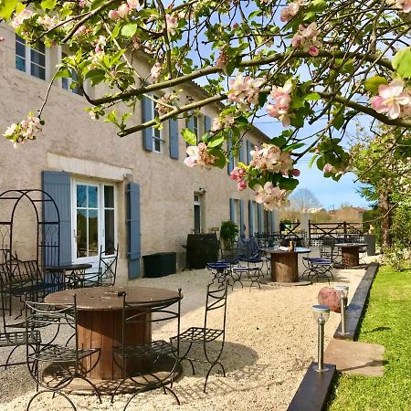 Le Relais D'Aulnay Bed & Breakfast Aulnay  Ngoại thất bức ảnh